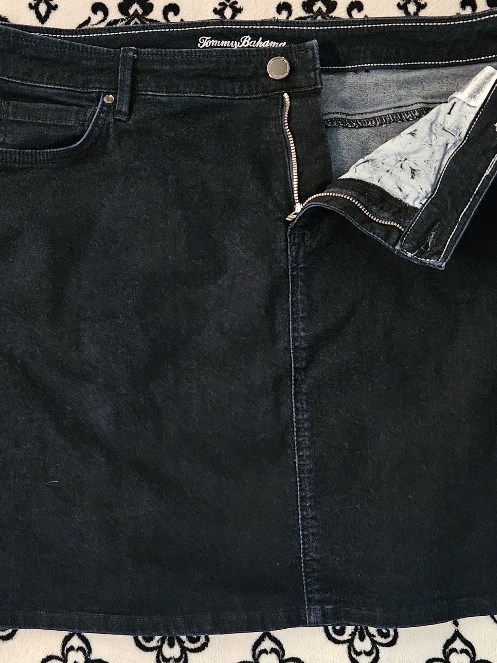 Tommy Bahama Blue Straight Denim Skirt